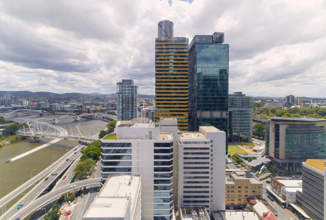 W BRISBANE HOTEL